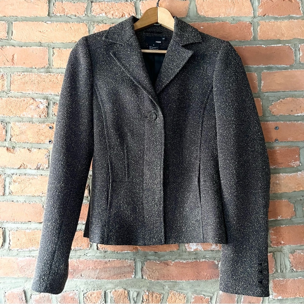 H&M Women's Espresso Brown Boucle Blazer, size 4